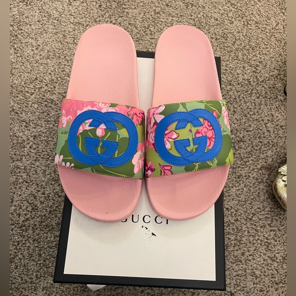 GUCCI X Ken Scott Pursuit Interlocking G Logo Slides. Size 10.5 EUC